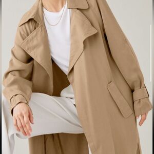 Aritzia x Babaton Lawson Trench Coat, Color: Tan, Size: Xxs